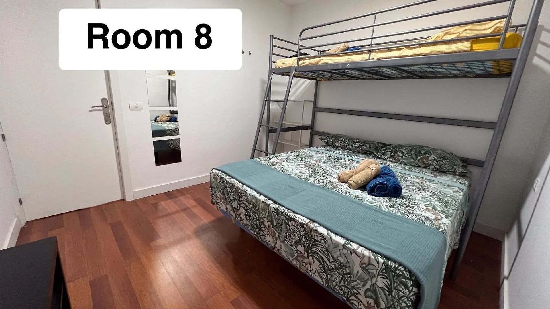 B&B Paraiso Tenerife Super Suite 로스 아브리고스 0*,  스페인